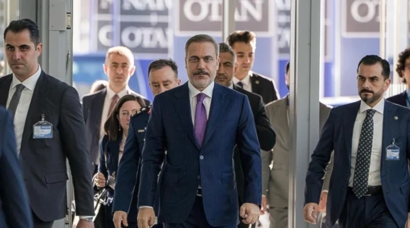 تسخين في البحر الأسود: أوروبا تدفع نحو صدام تركي – روسي؟