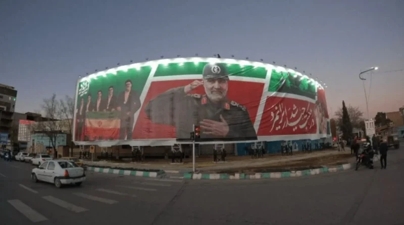 ثلاثة عوامل عاكست رهانات الخارج: فشل «سَورَنة» إيران